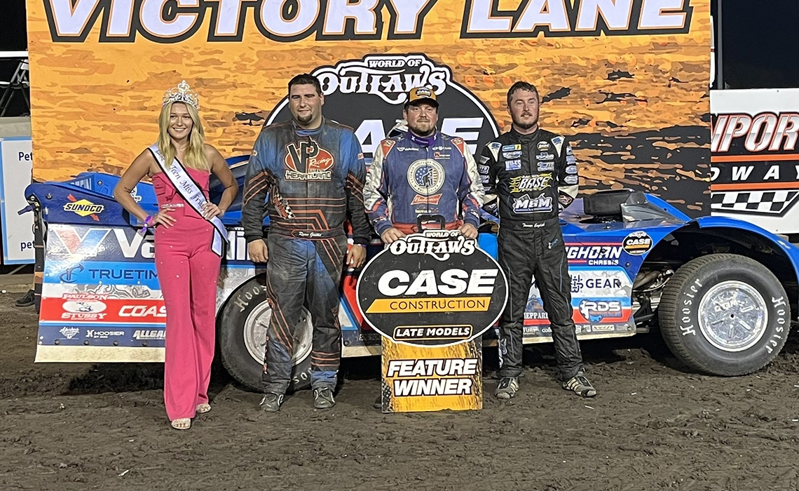 Reaper joins Shepard, English on podium in Davenport finale