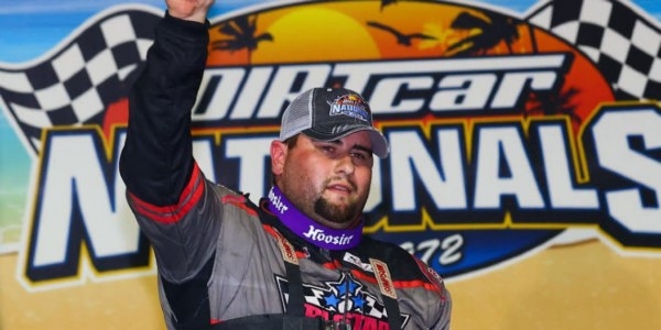THIS ONE’S FOR LEON: Gustin wins emotional DIRTcar Nationals Feature